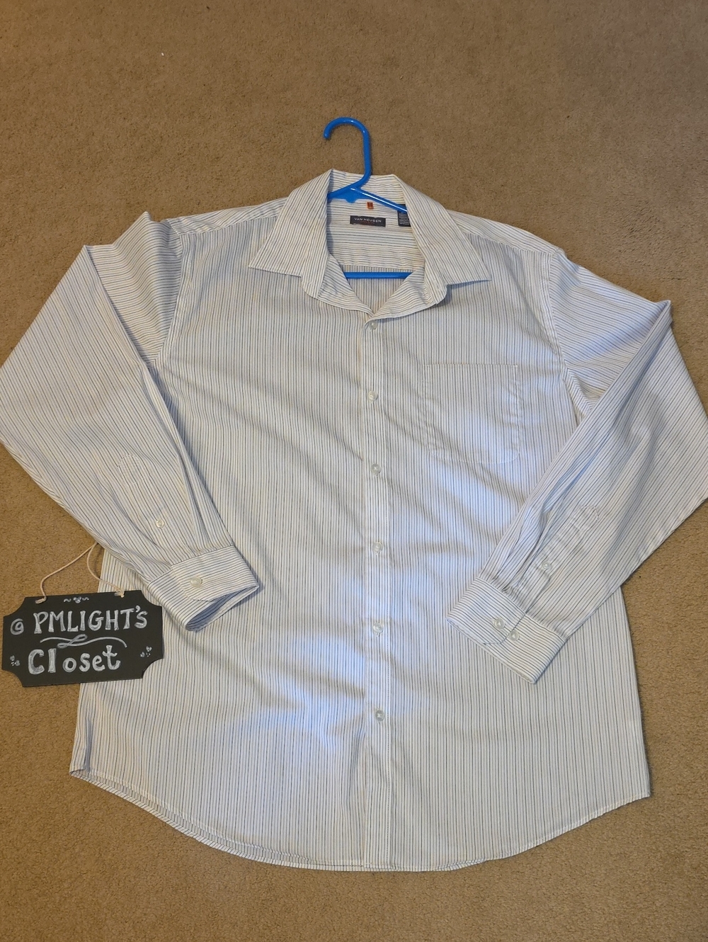 van heusen dress shirts | | Van Heusen Mens White Shirt Black Brown Gray Pinstripes Large Choose Size:EU 44 - US 14 - Waist 85-89 cm - Chest 102-106 cm How to tie the mwwnightwear Men's wearhouse This mens dress shirt